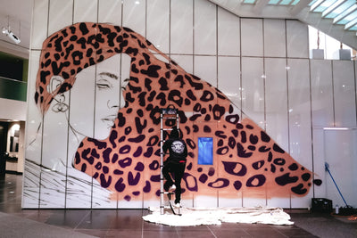 Sofitel Chicago Unveils Its New Mural by Street Artist Rawooh
